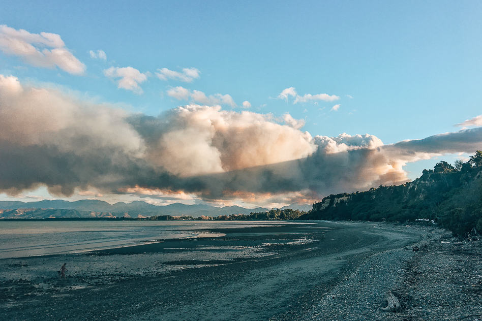 Bushfire Nelson Beach Campground New Zealand