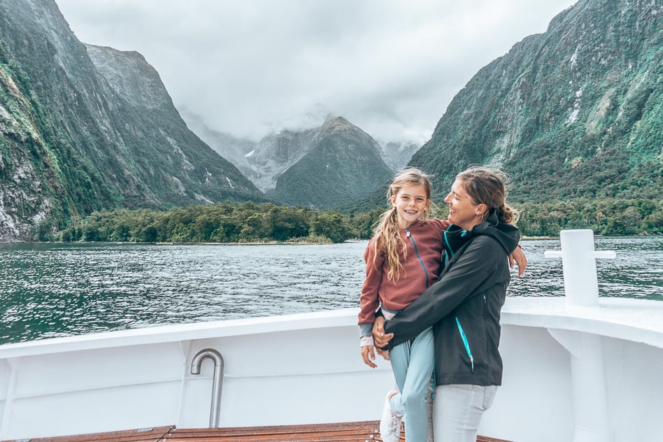 Cruise Milford Boat Sound New Zealand Fiordland Family