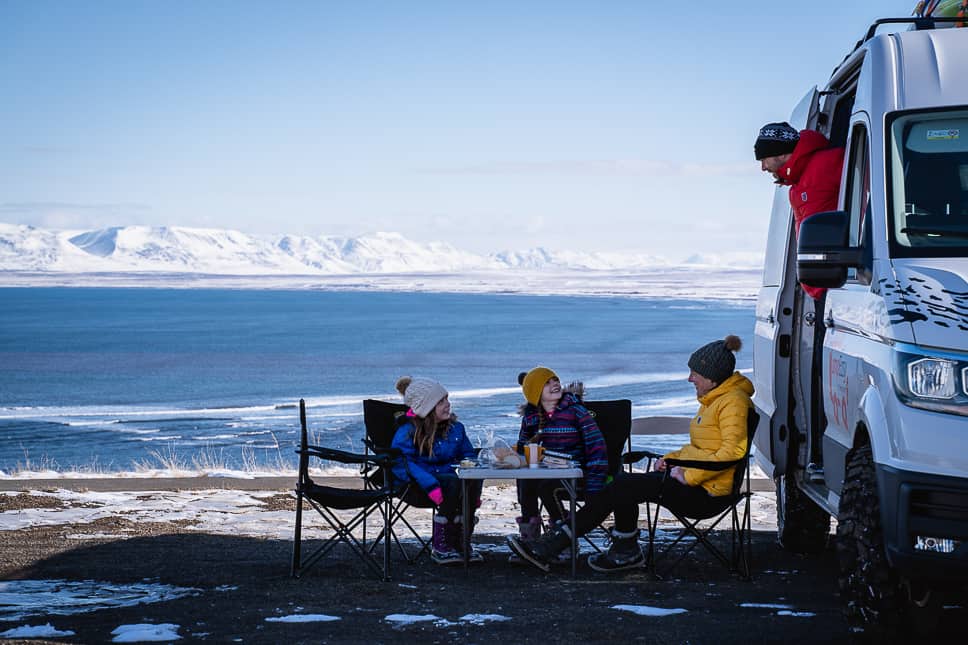 Camping på Island i April