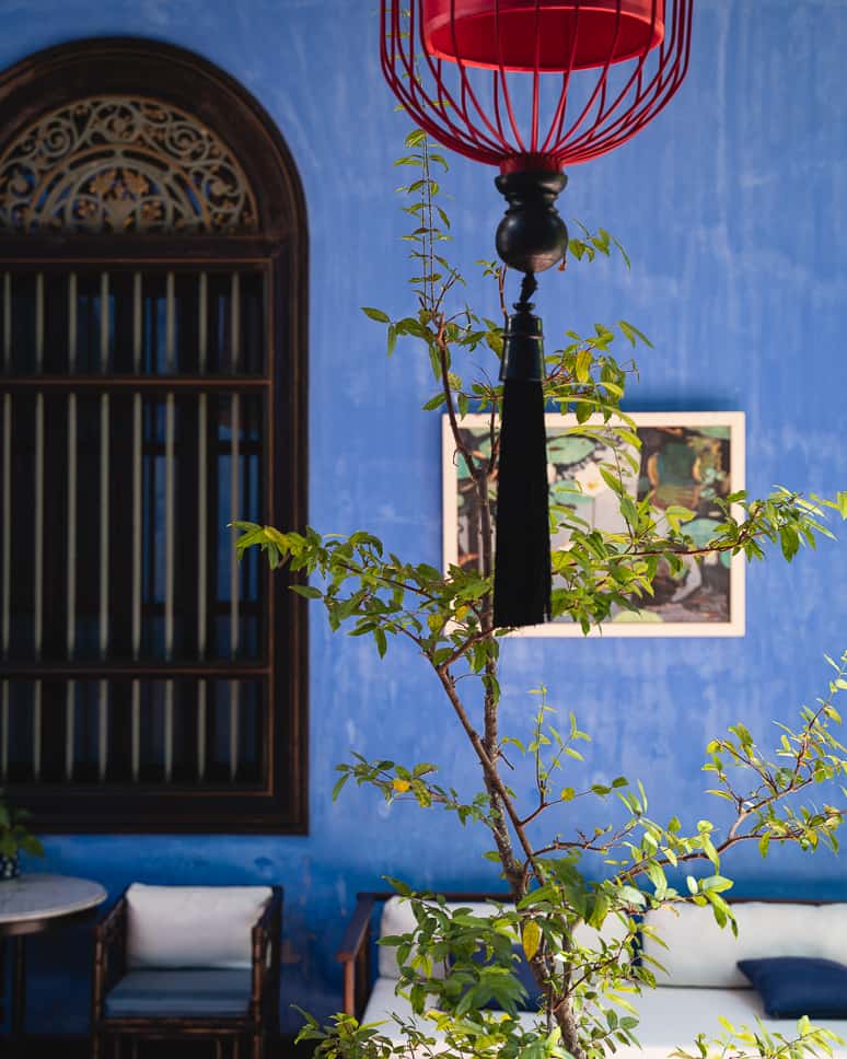 What to do in penang Blue Mansion