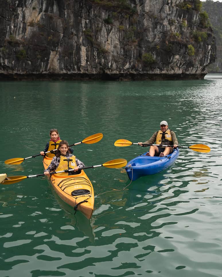 2 nights 3 days Ha Long Bay cruise kayak family