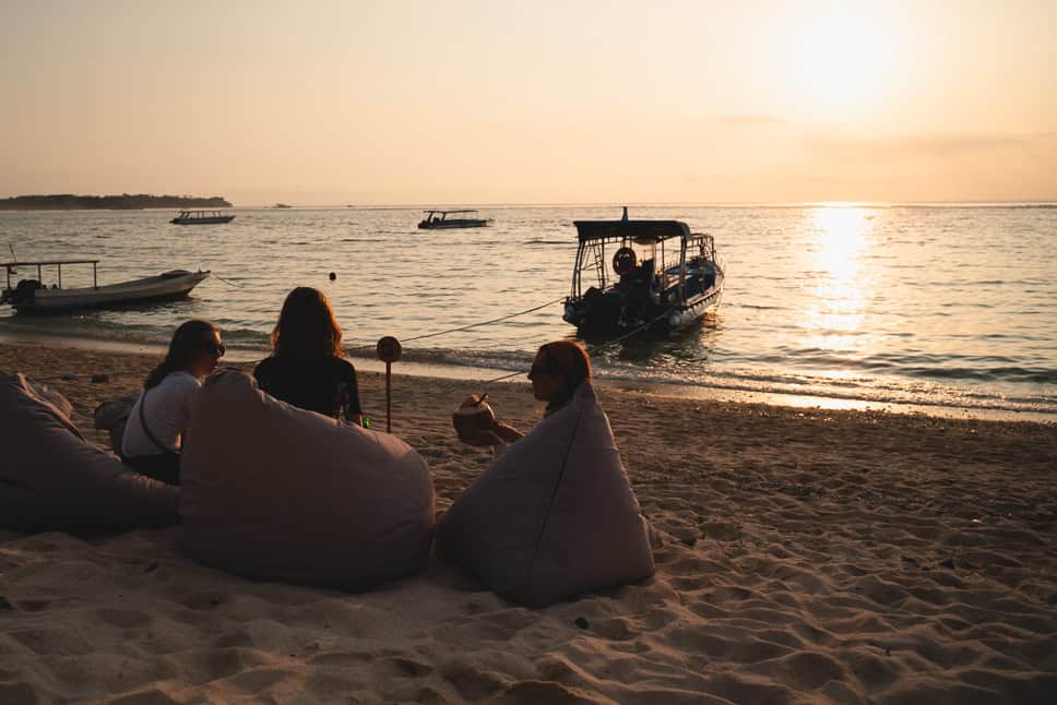 Zonsondergang Jungutbatu Beach Ohana Beach Club Nusa lembongan