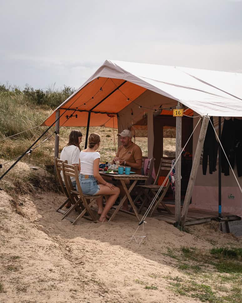 Glamping Ameland Nederland Surfkamp Ripstar