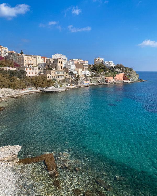 prachtige kleuren van het water aan Asteria beach
