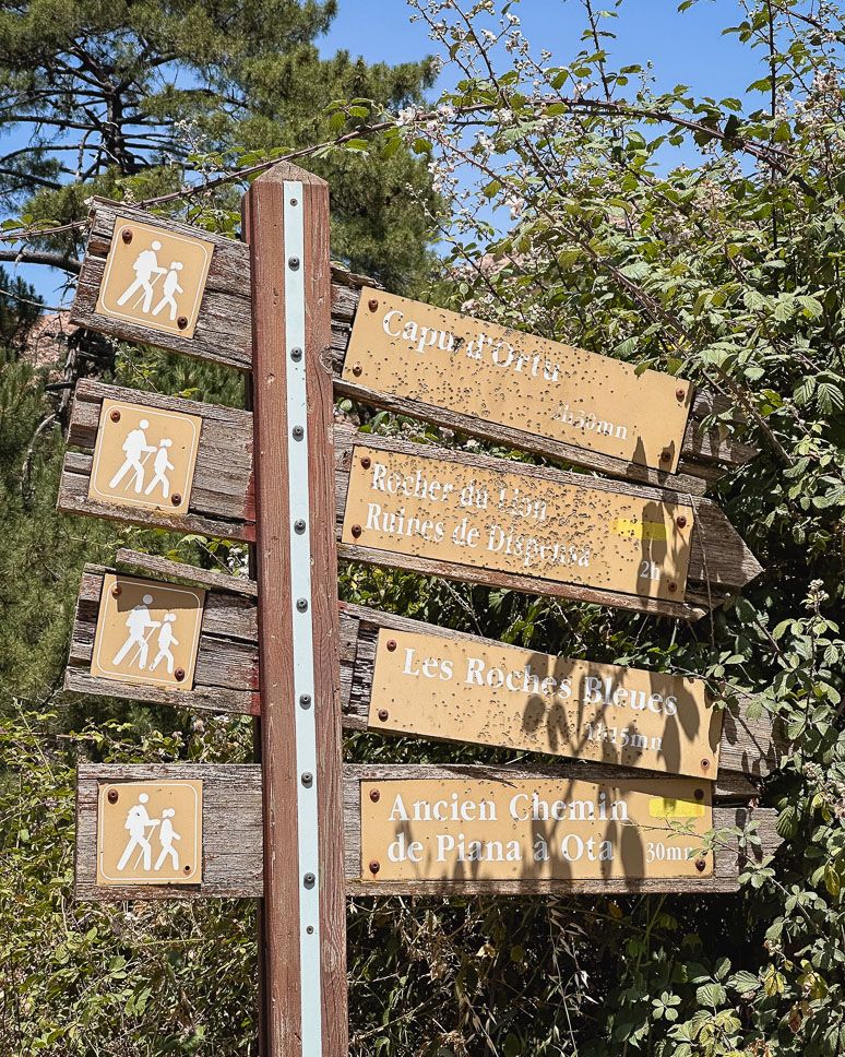 Signs for hiking trails in Corsica
