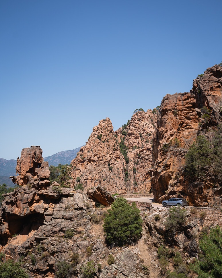 Calanques de Piana road trip met huurauto in Corsica